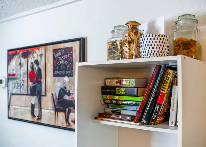 Apartment Charming - Pittsburgh's Little Italy *