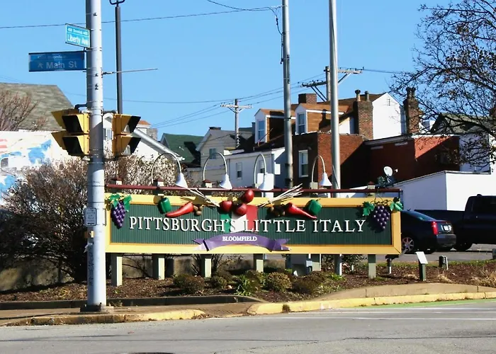 Apartment Charming - Pittsburgh's Little Italy *